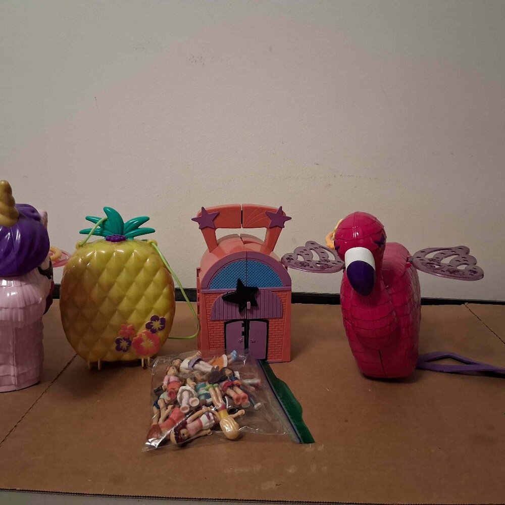 Huge Polly Pockets Bundle